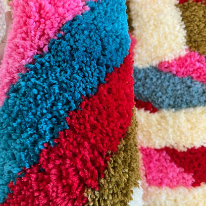 Tapis de Bain Moderne “Get Naked” | Variété de Couleurs & Styles