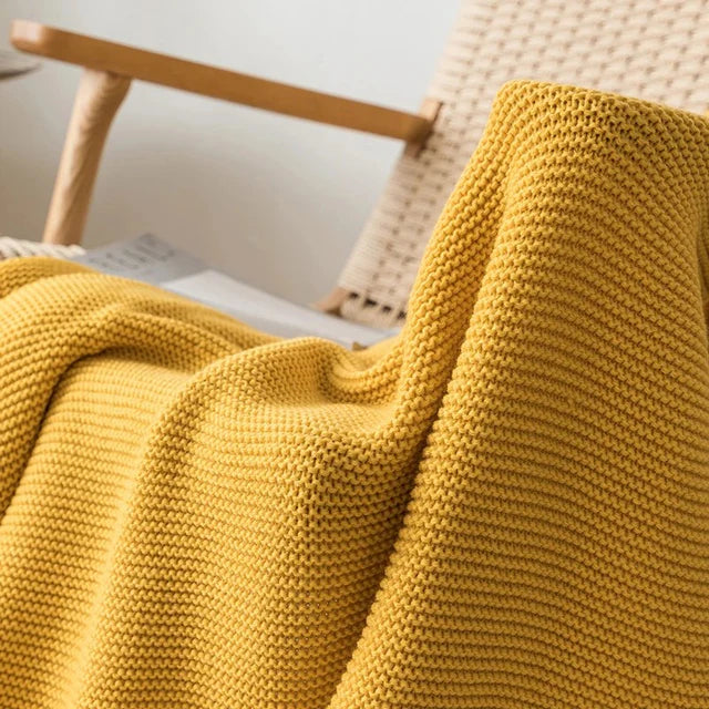 Plaid Uni en Maille Torsadée avec Pompons